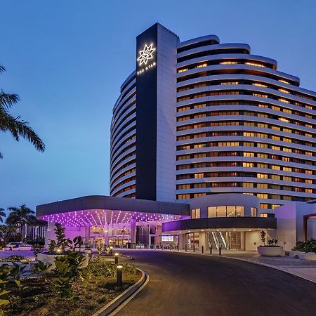 The Star Grand At The Star Gold Coast Ξενοδοχείο Εξωτερικό φωτογραφία The Star Gold Coast