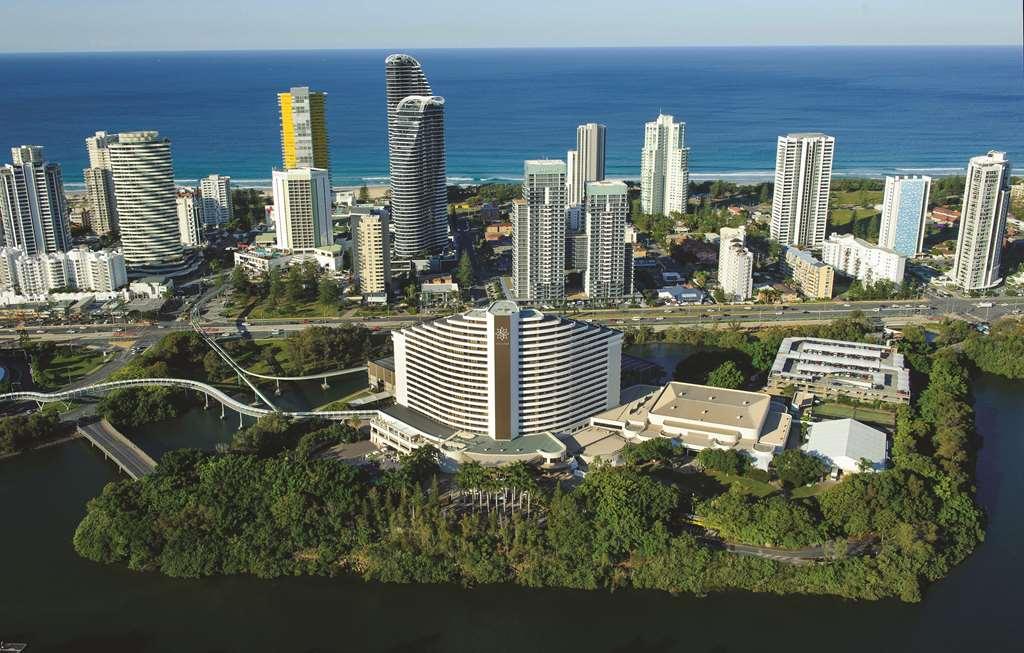 The Star Grand At The Star Gold Coast Ξενοδοχείο Εξωτερικό φωτογραφία Aerial view of Broadbeach, 2015